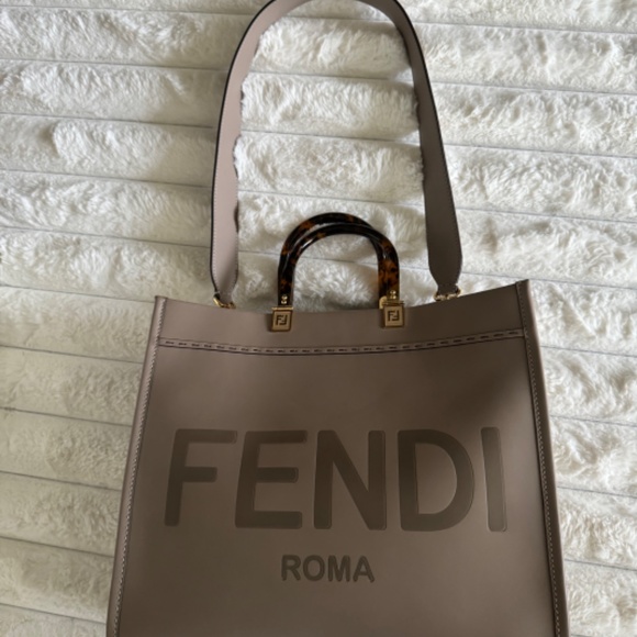 Fendi Sunshine Shopper Tote Leather Medium - Picture 6 of 7
